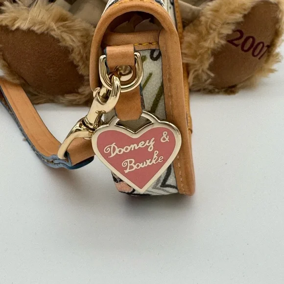 Dooney and Bourke Disney Wristlet - Picture 5 of 9